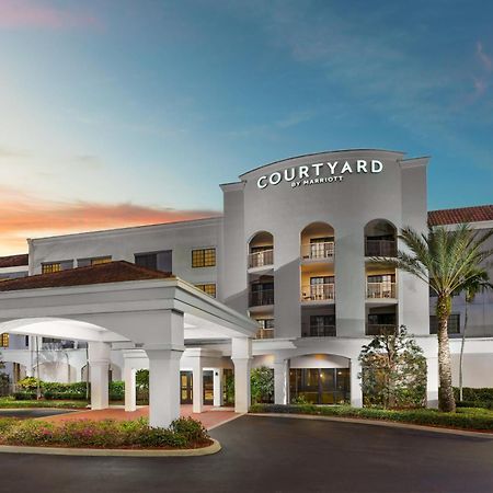 Courtyard By Marriott Stuart Hotel Exterior foto