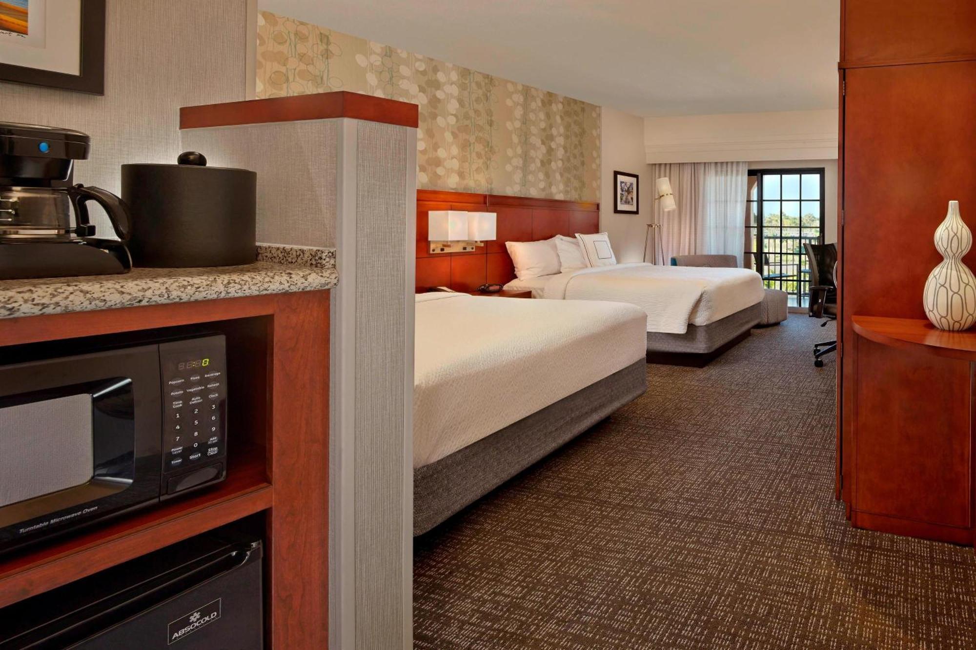Courtyard By Marriott Stuart Hotel Exterior foto