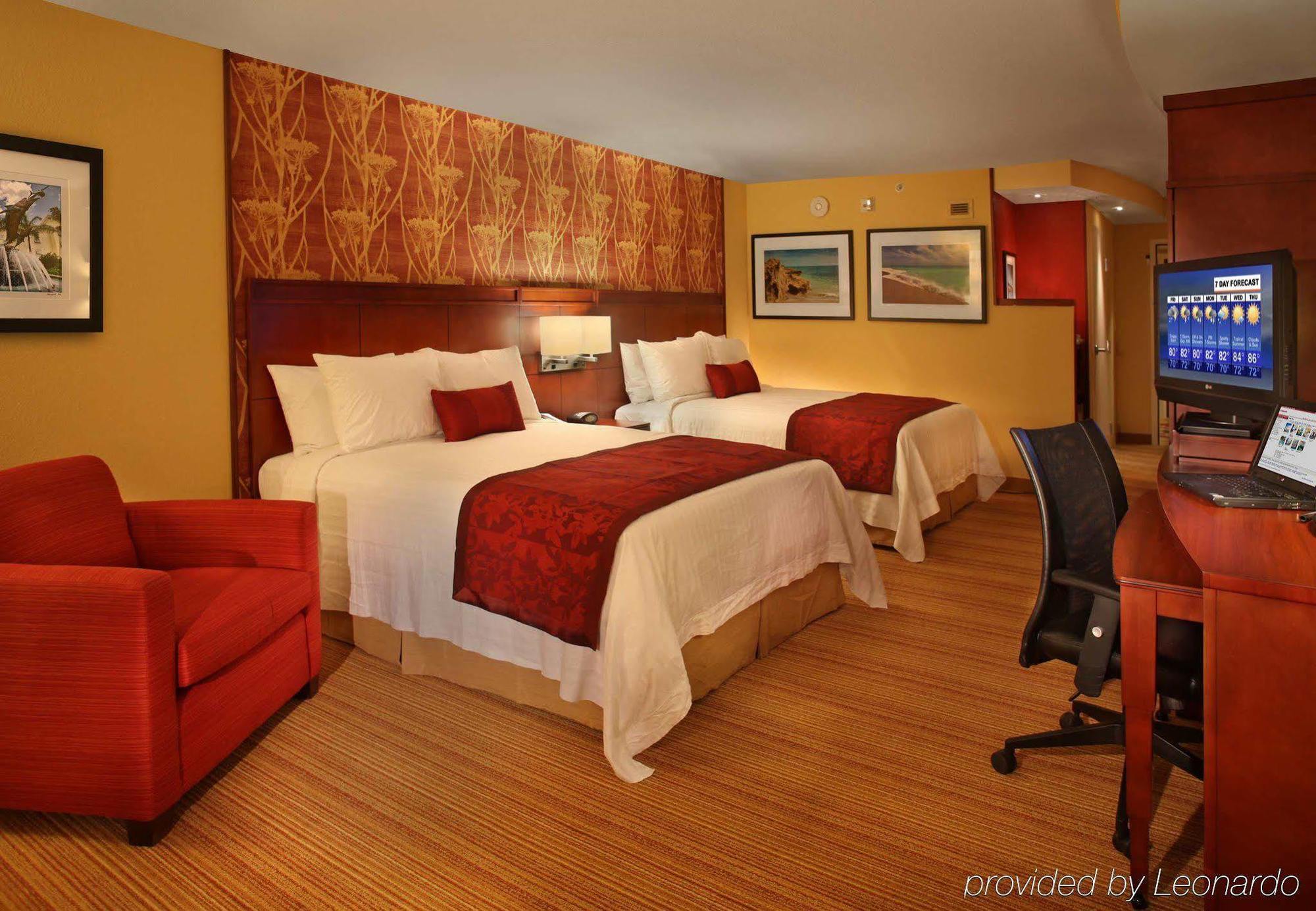 Courtyard By Marriott Stuart Hotel Exterior foto
