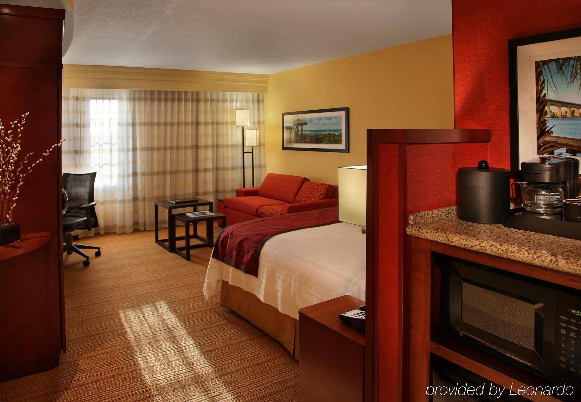 Courtyard By Marriott Stuart Hotel Exterior foto